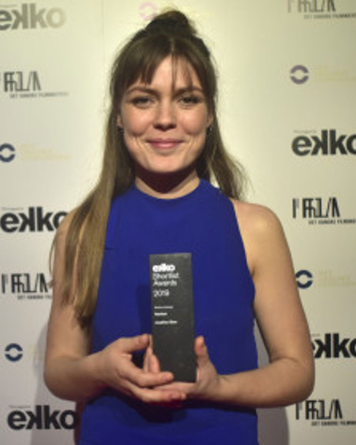 Lyddesigner-Josefine-Skov---rød-løber-OBS-Filmmagsineret-Ekko-skal-krediteres.jpg