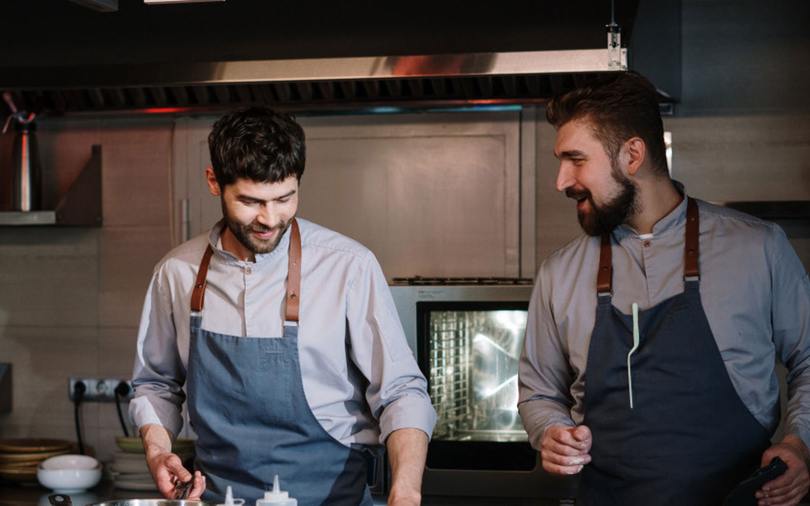 Akademiuddannelse-i-Gastronomi-pexels-cottonbro-4253297.jpg